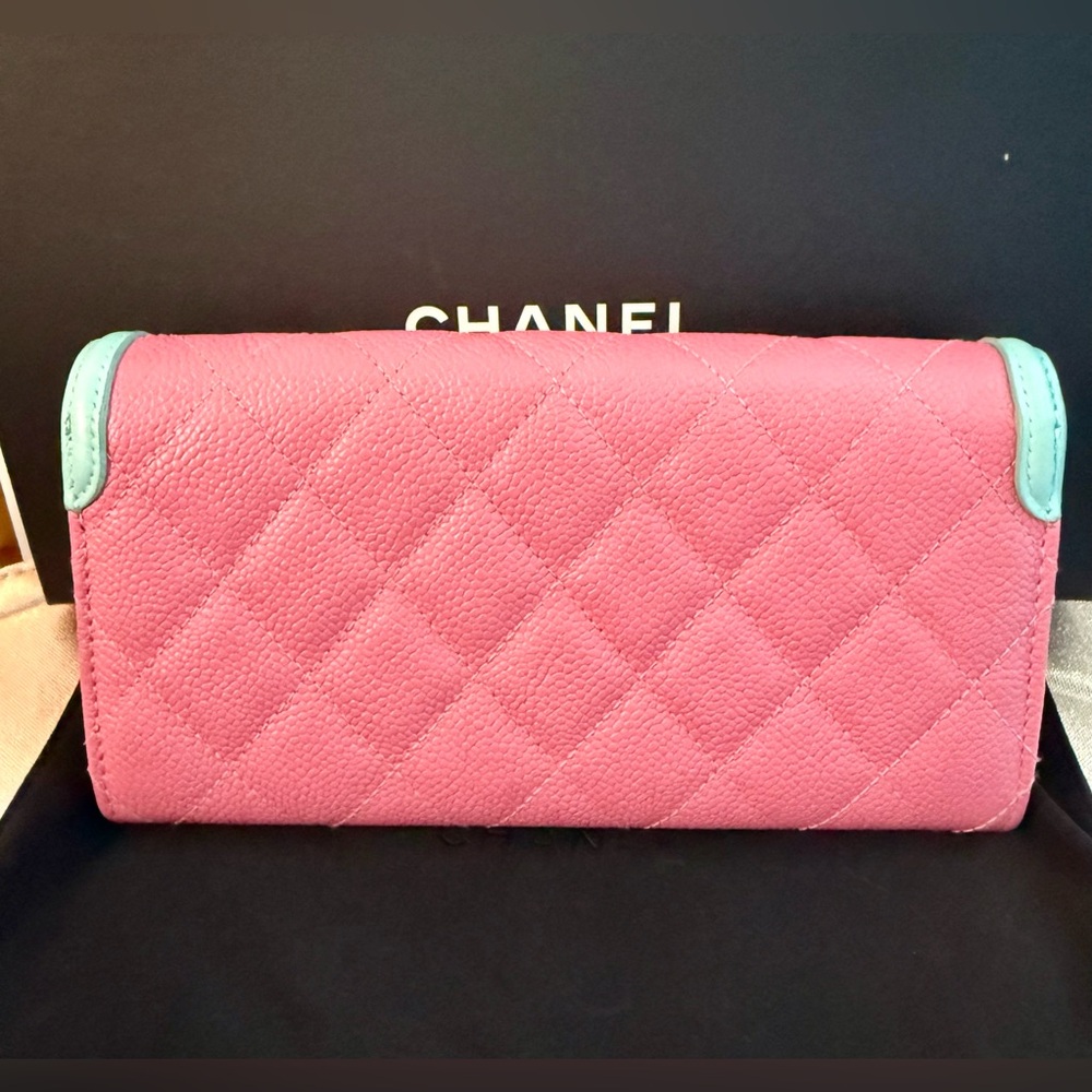 Chanel Pink and Mint Quilted caviar long Wallet full inclusion with COA! - Picture 6 of 12